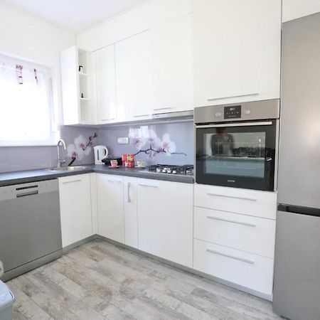 Apartman Teo &Tena Otočac Buitenkant foto
