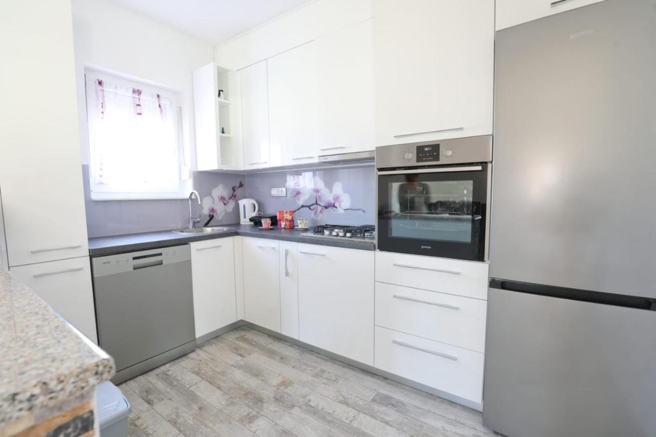 Apartman Teo &Tena Otočac Buitenkant foto